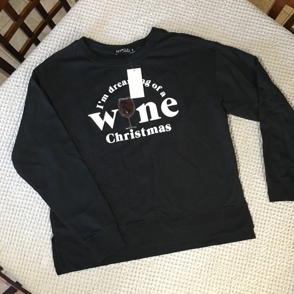 I’m Dreaming of a Wine Christmas top - Picture 1 of 8